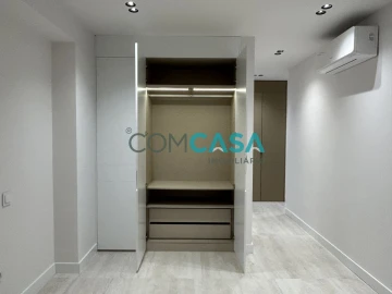 Apartamento T5 para Venda em Paranhos