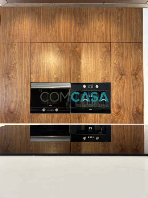 Apartamento T5 para Venda em Paranhos