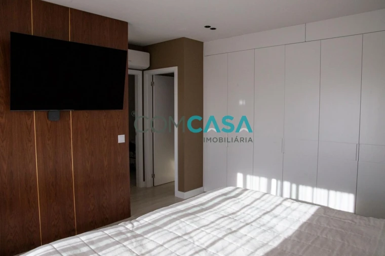 Apartamento T5 para Venda em Paranhos Foto 15