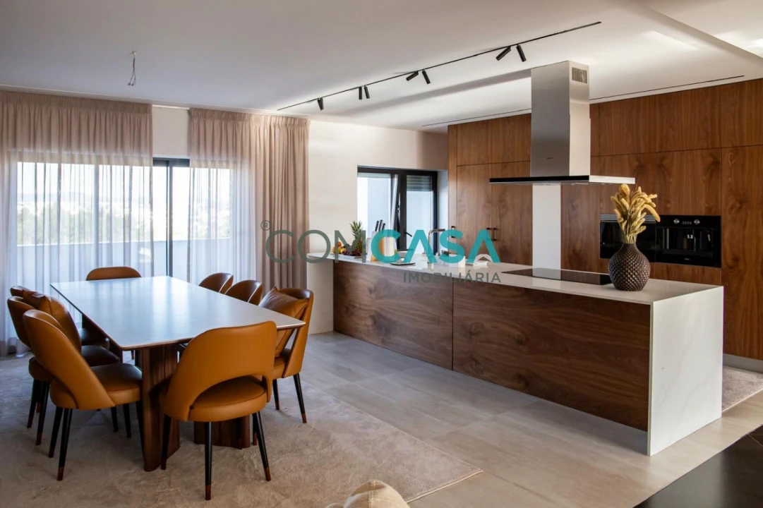 Apartamento T5 para Venda em Paranhos Foto 10