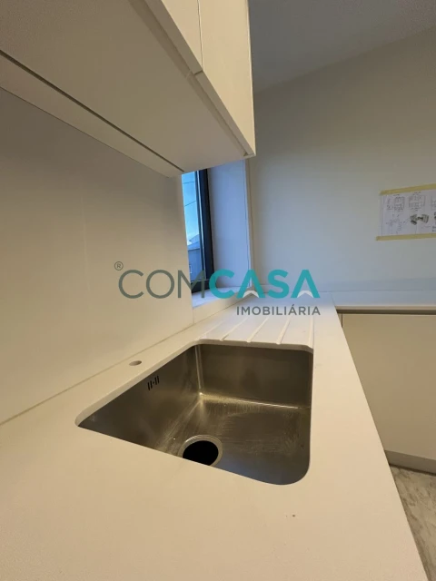 Moradia T3 para Venda em Perafita, Lavra e Santa Cruz do Bispo