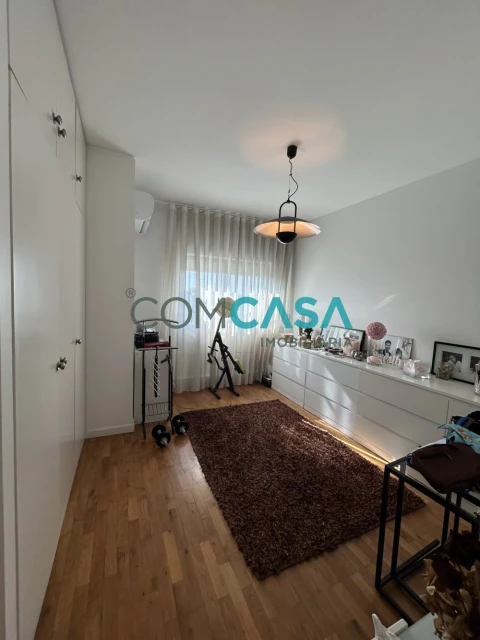 Apartamento T4 para Venda em Fânzeres e São Pedro da Cova