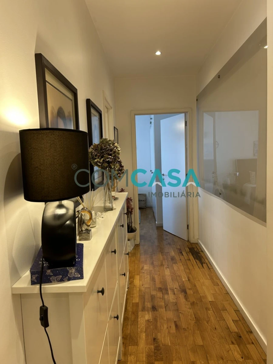 Apartamento T4 para Venda em Fânzeres e São Pedro da Cova Foto 16