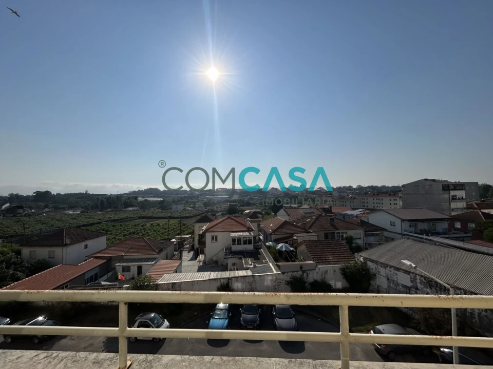 Apartamento T4 para Venda em Fânzeres e São Pedro da Cova Foto 7