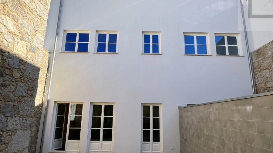 Apartamento T2 para Arrendamento em Santa Maria Maior e Monserrate e Meadela