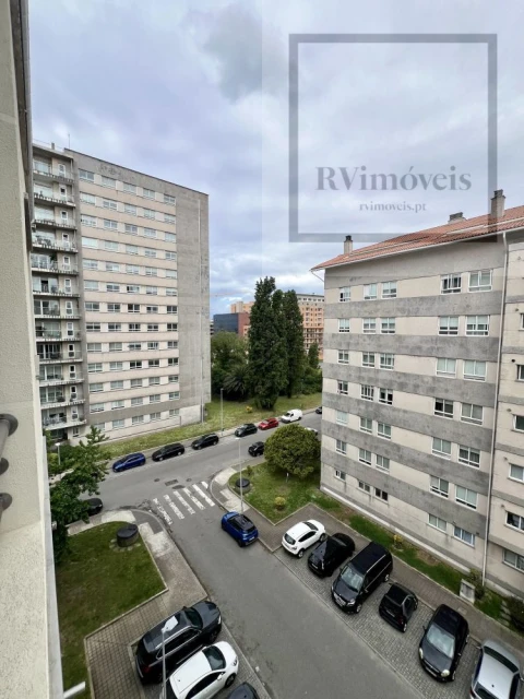 Apartamento T2 para Venda em Lordelo do Ouro e Massarelos