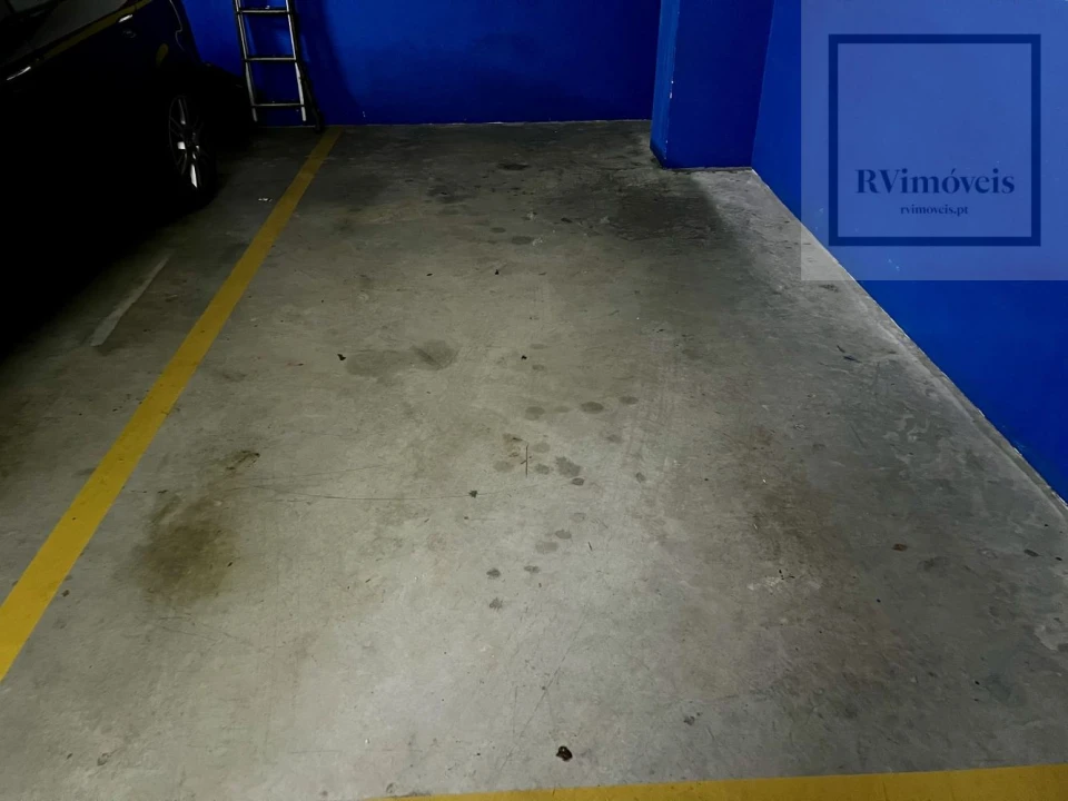 Apartamento T2 para Venda em Lordelo do Ouro e Massarelos Foto 24