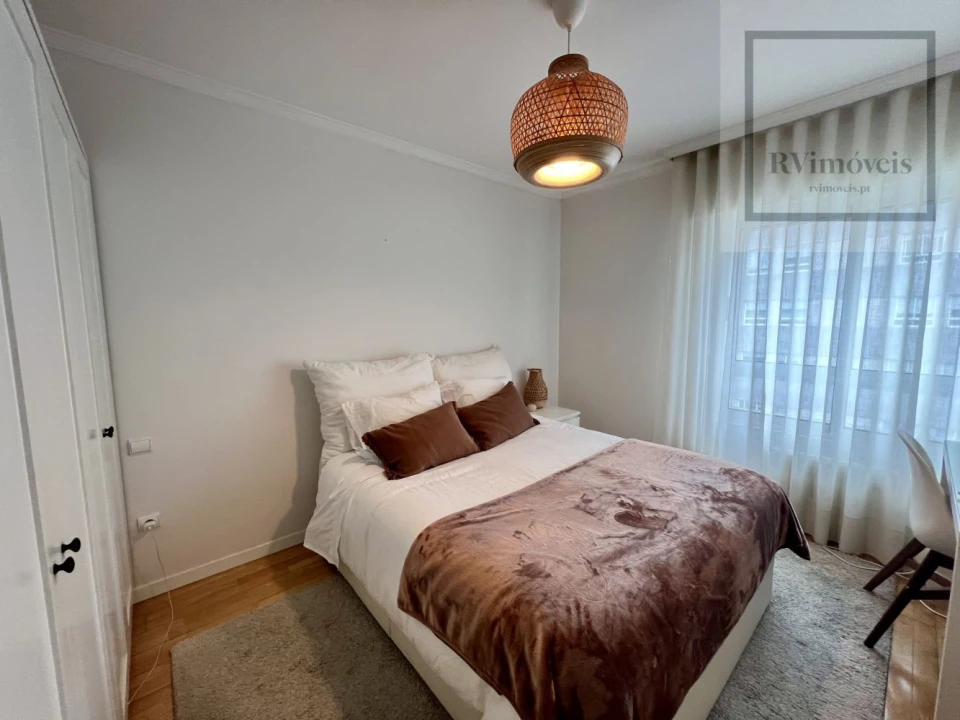 Apartamento T2 para Venda em Lordelo do Ouro e Massarelos Foto 19