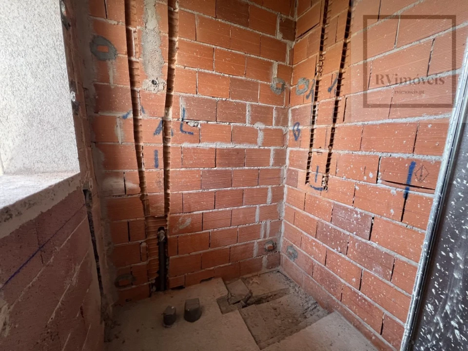Apartamento T2 para Venda em Paranhos Foto 23