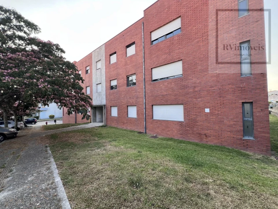 Apartamento T2 para Venda em Vila Praia de Ancora Foto 1