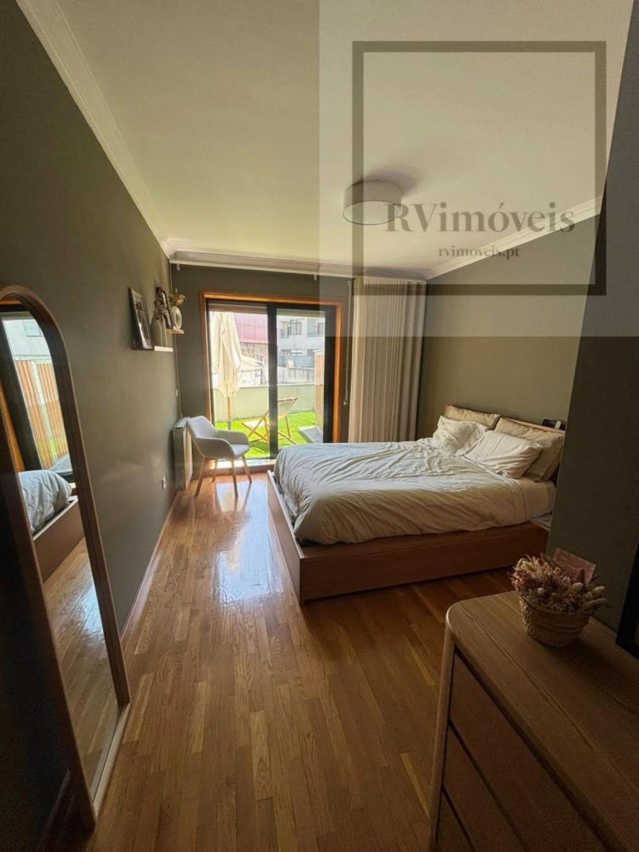 Apartamento T2 para Venda em Lordelo do Ouro e Massarelos Foto 13