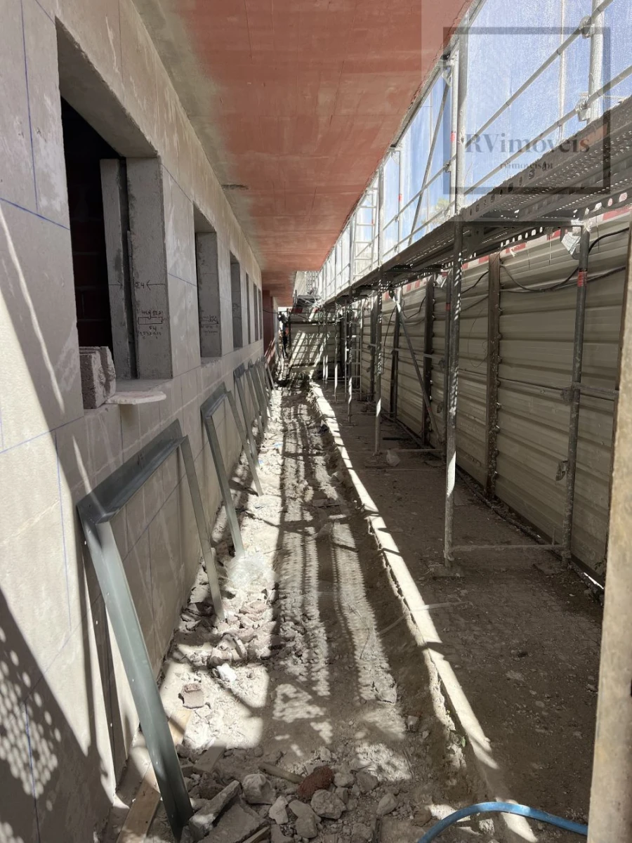 Apartamento T2 para Venda em Paranhos Foto 13