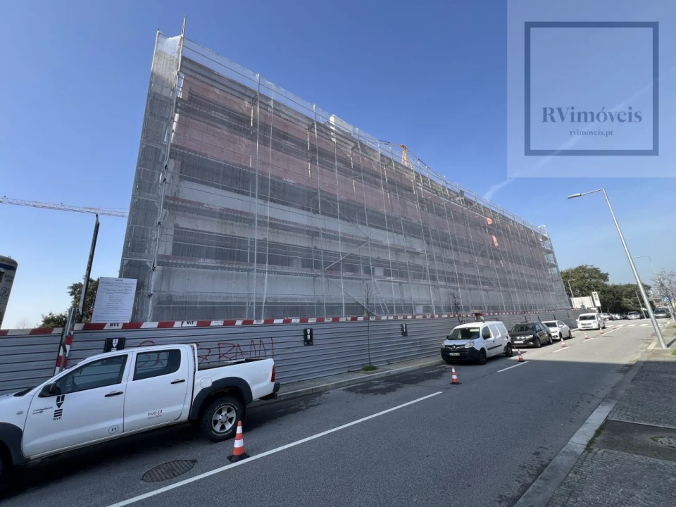 Apartamento T2 para Venda em Paranhos Foto 10
