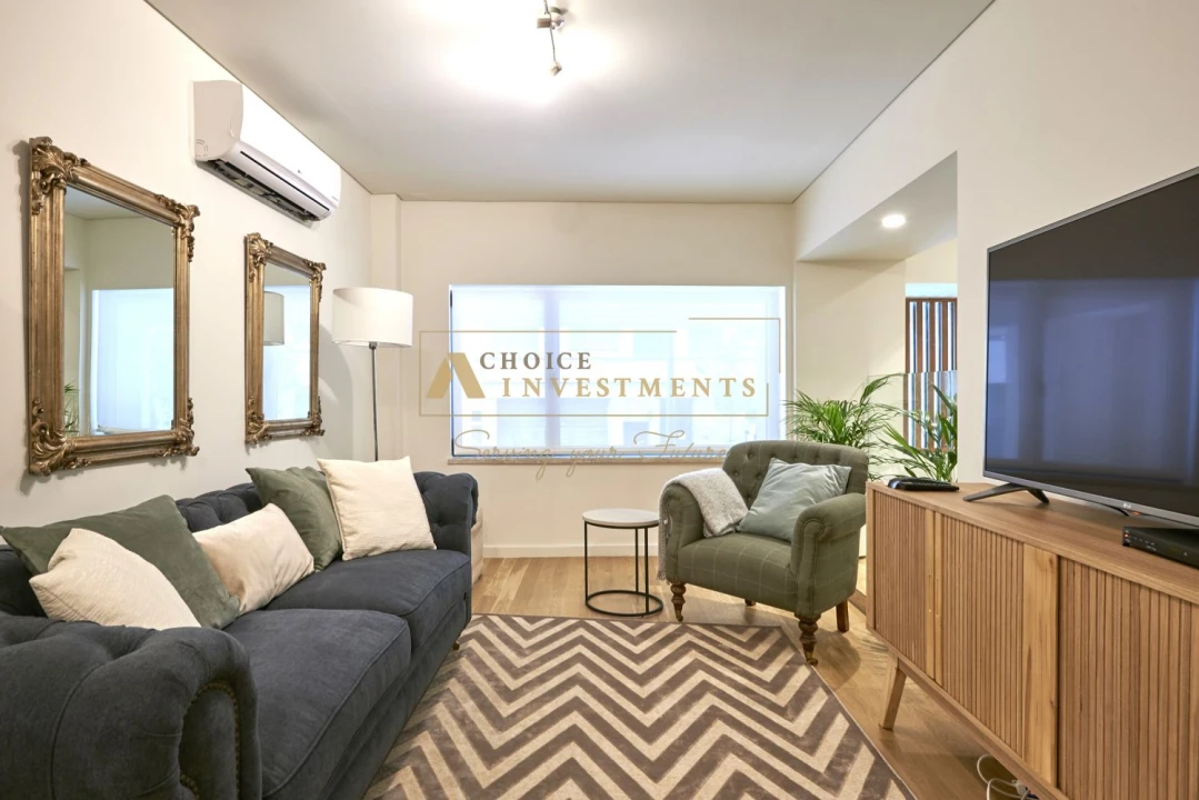 Apartamento T2 para Venda em Santo António Foto 14