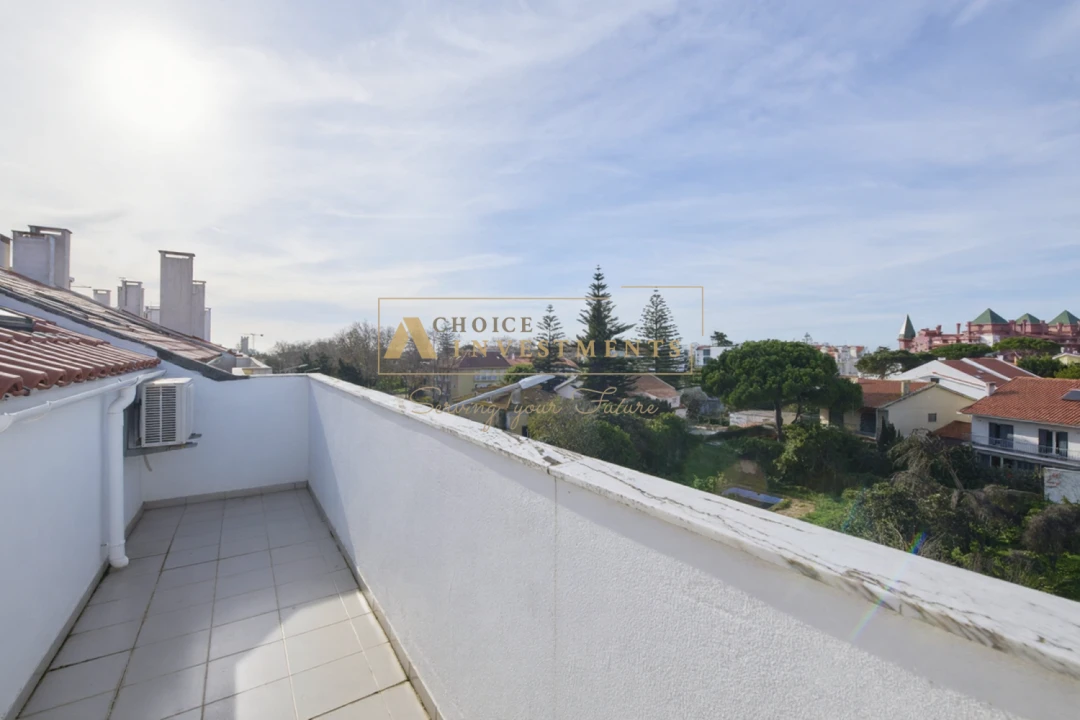 Apartamento T3 para Venda em Carcavelos e Parede Foto 36