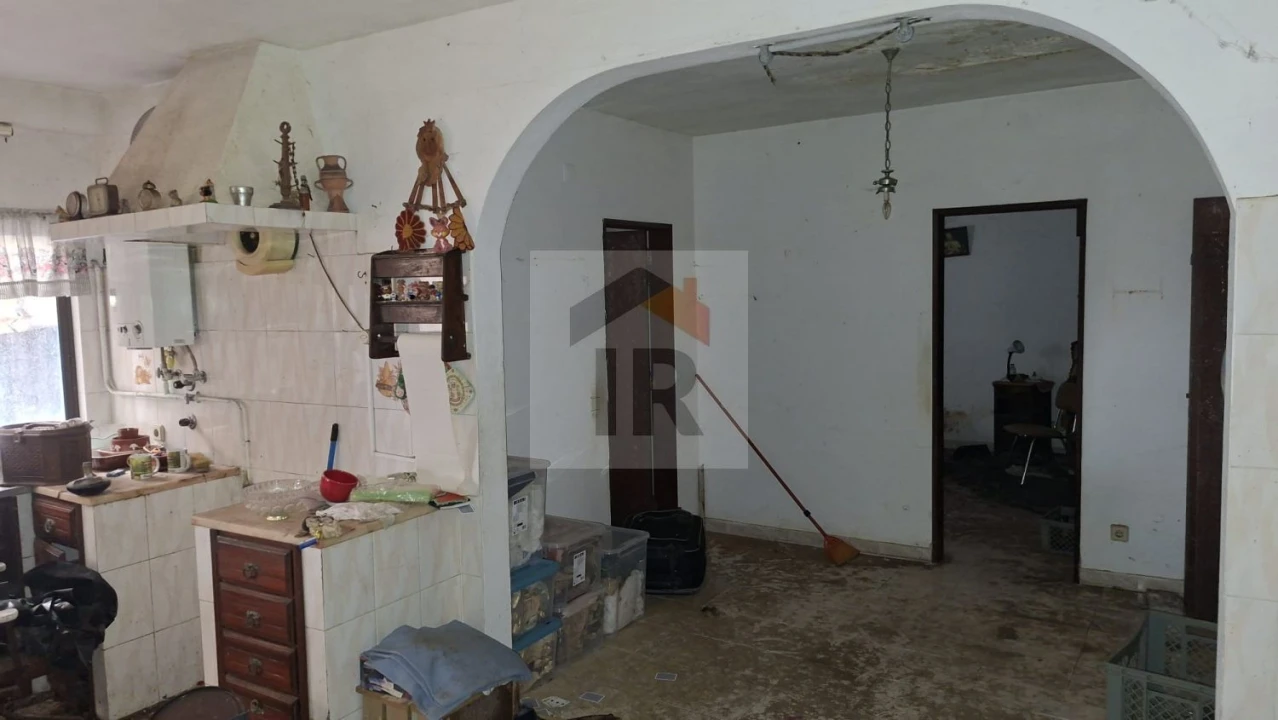 Moradia T3 para Venda em Caldas da Rainha - Santo Onofre e Serra do Bouro Foto 10