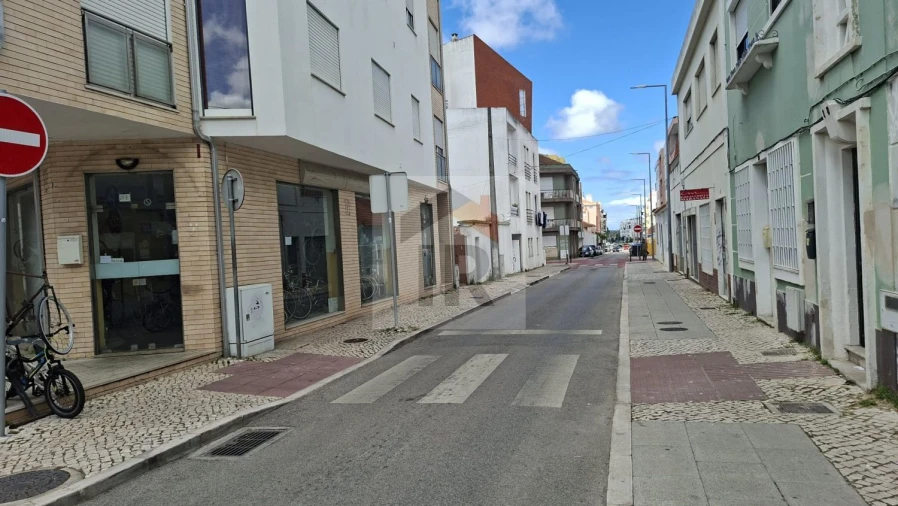 Moradia T3 para Venda em Caldas da Rainha - Santo Onofre e Serra do Bouro Foto 14