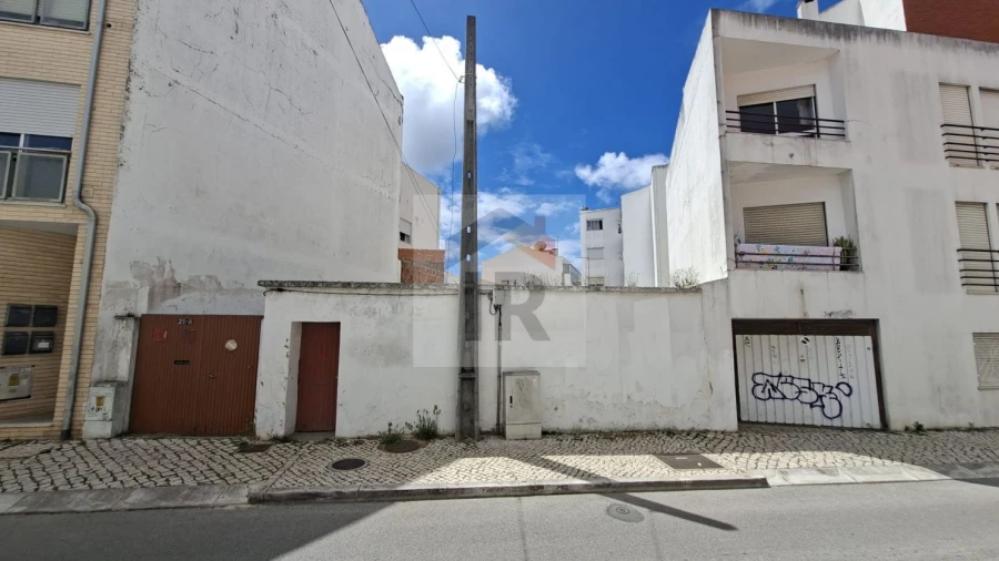 Moradia T3 para Venda em Caldas da Rainha - Santo Onofre e Serra do Bouro