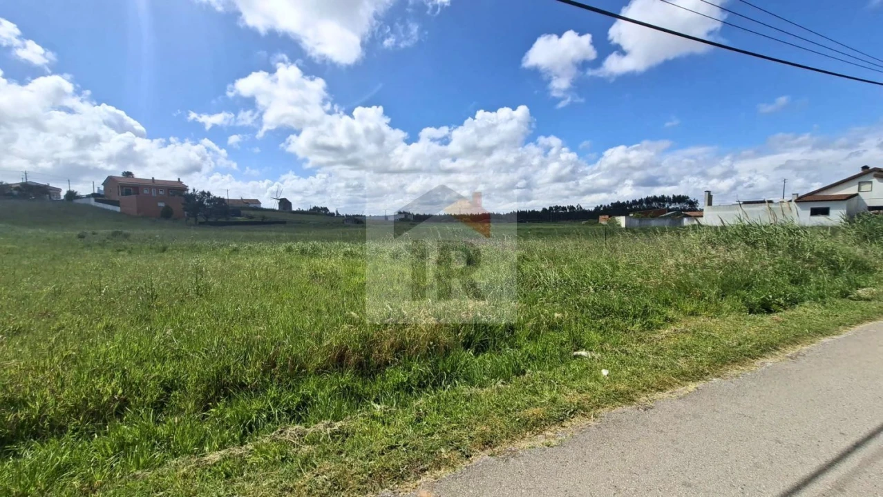 Terreno para Venda em Tornada e Salir do Porto Foto 6