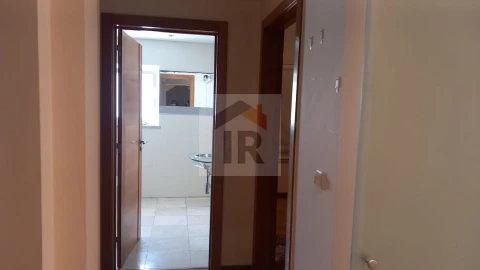 Apartamento T2 para Venda em Nossa Senhora do Pópulo, Coto e São Gregório