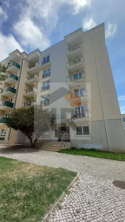 Apartamento T2 para Venda em Nossa Senhora do Pópulo, Coto e São Gregório