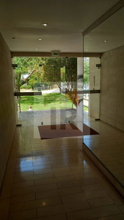 Apartamento T2 para Venda em Nossa Senhora do Pópulo, Coto e São Gregório