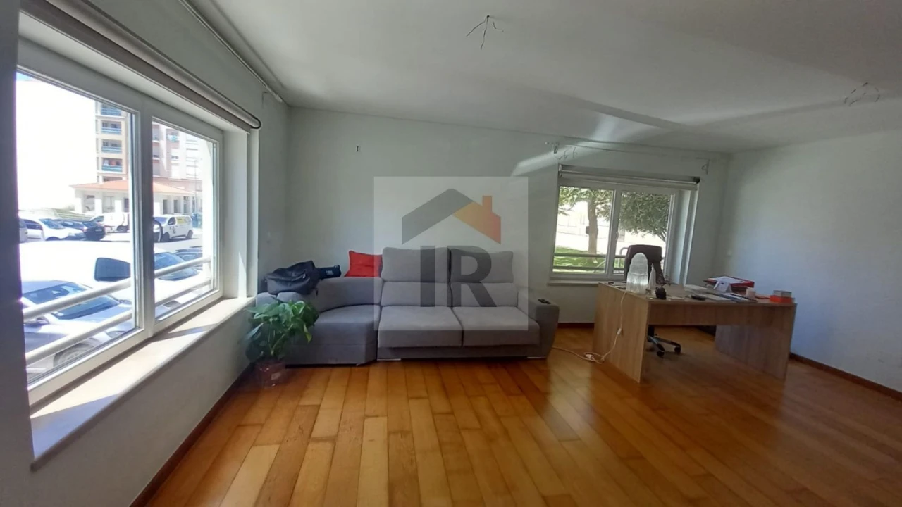 Apartamento T2 para Venda em Nossa Senhora do Pópulo, Coto e São Gregório Foto 1