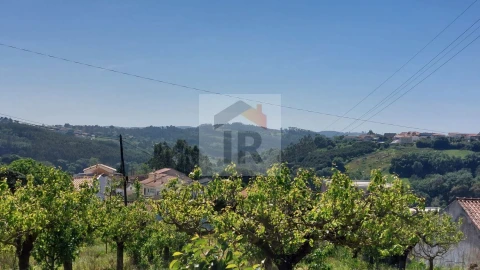 Terreno para Venda em Alvorninha