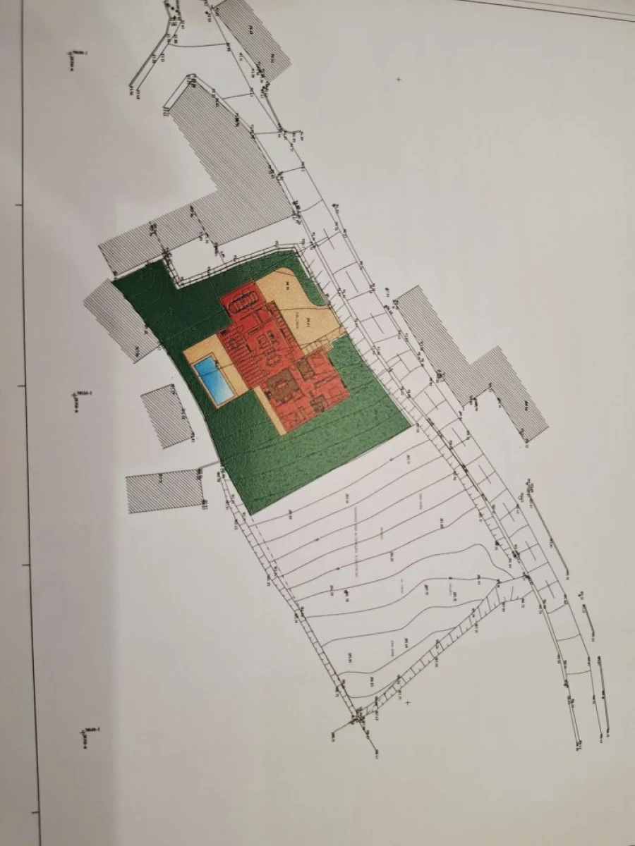 Terreno para Venda em Alvorninha Planta 1