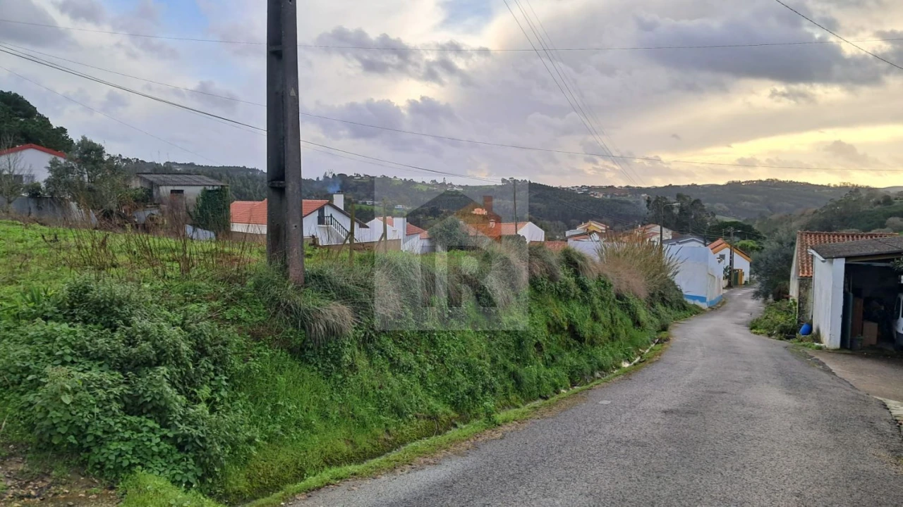 Terreno para Venda em Alvorninha Foto 7
