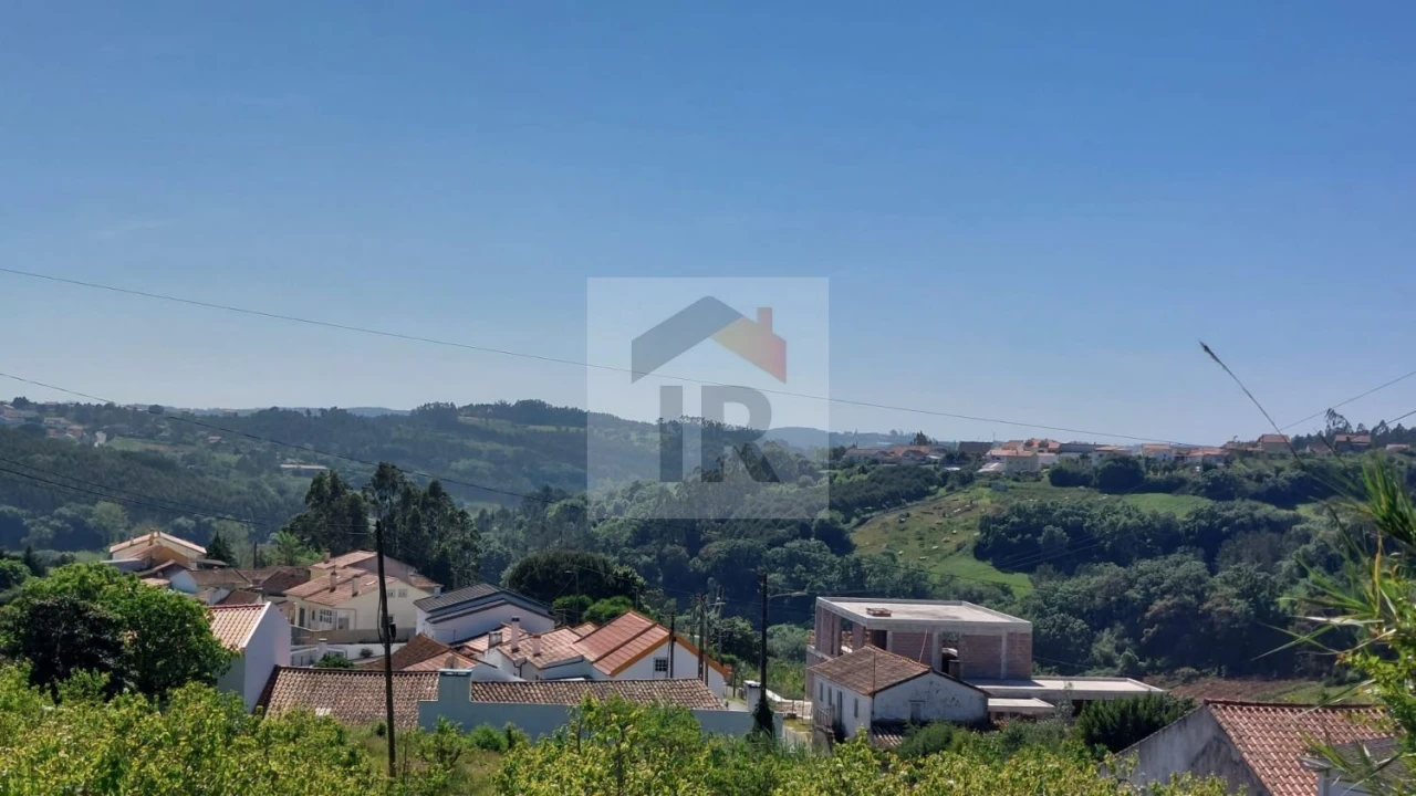 Terreno para Venda em Alvorninha Foto 14