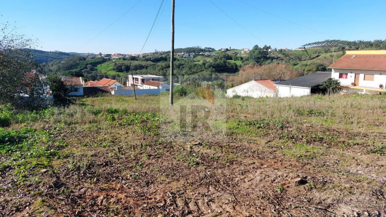 Terreno para Venda em Alvorninha Foto 26