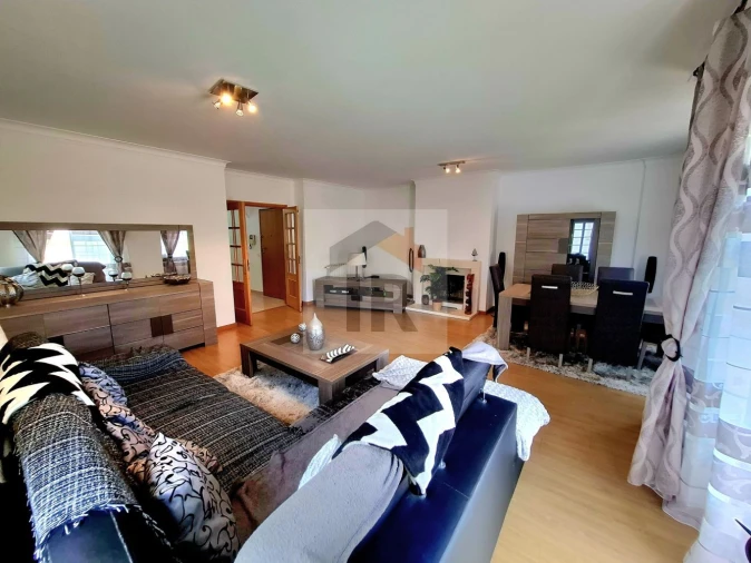 Apartamento T3 para Venda em Nossa Senhora do Pópulo, Coto e São Gregório Foto 2