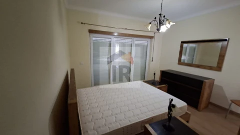 Moradia T3 para Venda em Nossa Senhora do Pópulo, Coto e São Gregório