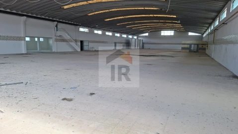 Loja para Venda em Caldas da Rainha - Santo Onofre e Serra do Bouro