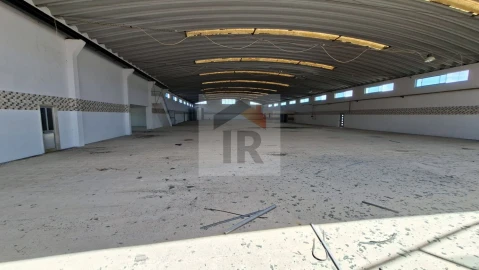 Loja para Venda em Caldas da Rainha - Santo Onofre e Serra do Bouro