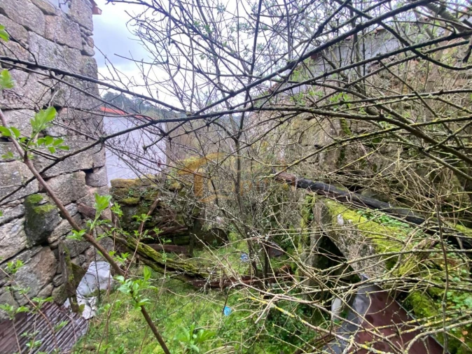 Moradia T3 para Venda em Mouçós e Lamares Foto 12