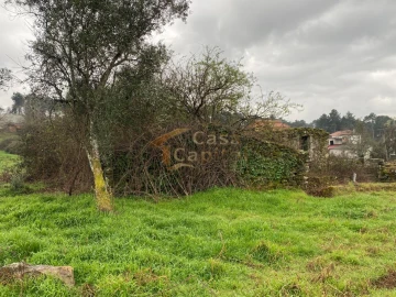 Moradia T3 para Venda em Mouçós e Lamares