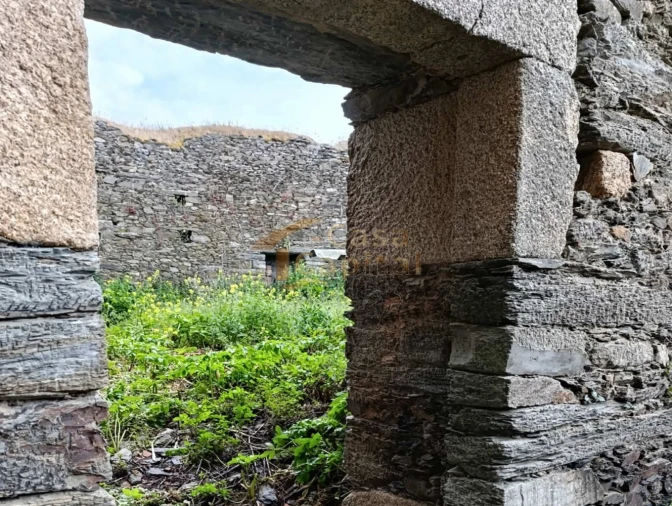 Moradia T3 para Venda em Provesende, Gouvães Douro, São Cristóvão Douro Foto 5
