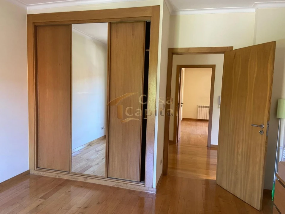 Moradia T4 para Venda em Nossa Senhora da Conceição, São Pedro e São Dinis Foto 25