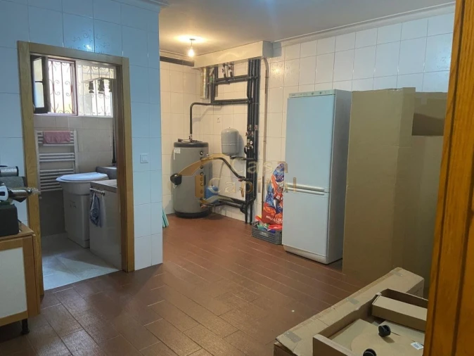 Moradia T4 para Venda em Nossa Senhora da Conceição, São Pedro e São Dinis Foto 39