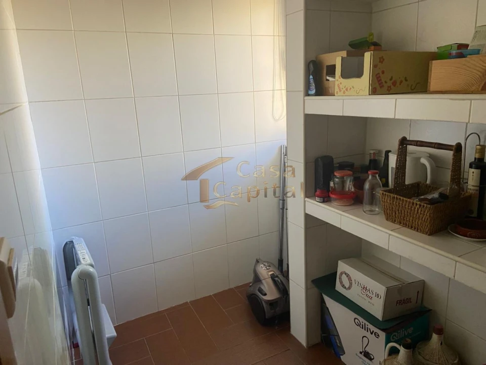 Moradia T4 para Venda em Nossa Senhora da Conceição, São Pedro e São Dinis Foto 10