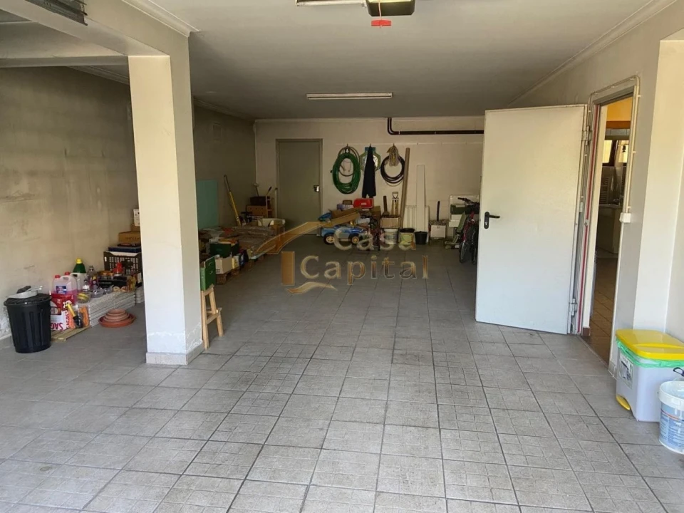 Moradia T4 para Venda em Nossa Senhora da Conceição, São Pedro e São Dinis Foto 38
