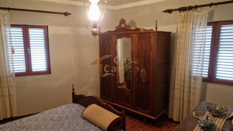 Moradia T3 para Venda em Parada de Cunhos