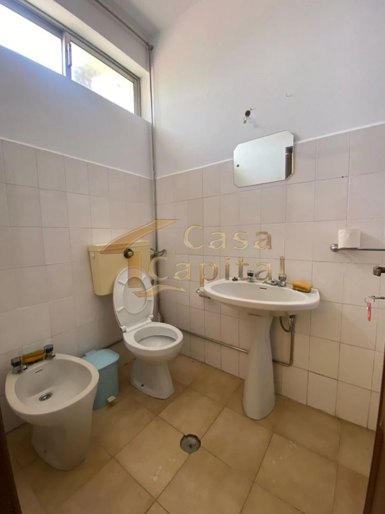 Loja para Arrendamento em Nossa Senhora da Conceição, São Pedro e São Dinis Foto 5