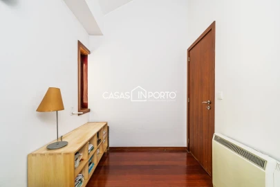 Apartamento T3 para Venda em Cedofeita, Santo Ildefonso, Sé, Miragaia, São Nicolau e Vitória