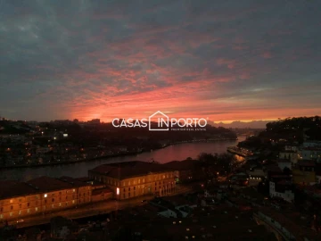 Apartamento T3 para Venda em Cedofeita, Santo Ildefonso, Sé, Miragaia, São Nicolau e Vitória