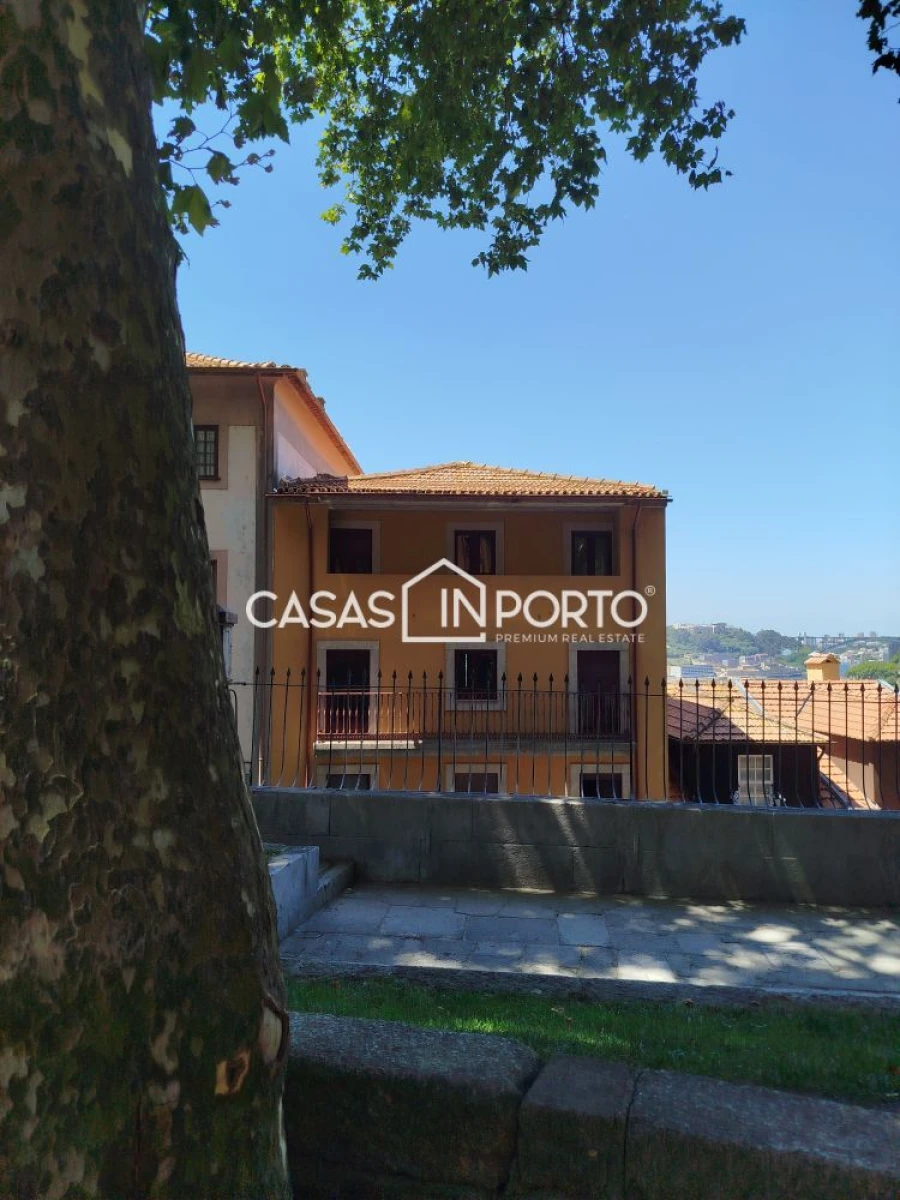 Apartamento T3 para Venda em Cedofeita, Santo Ildefonso, Sé, Miragaia, São Nicolau e Vitória Foto 39