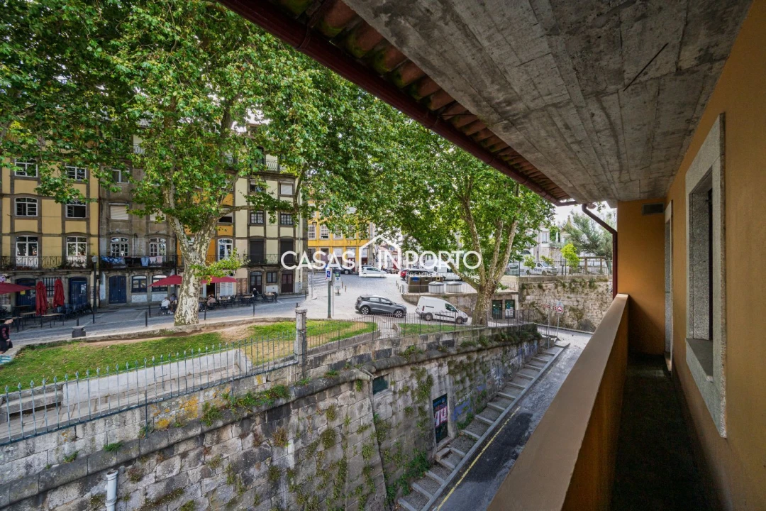 Apartamento T3 para Venda em Cedofeita, Santo Ildefonso, Sé, Miragaia, São Nicolau e Vitória Foto 37