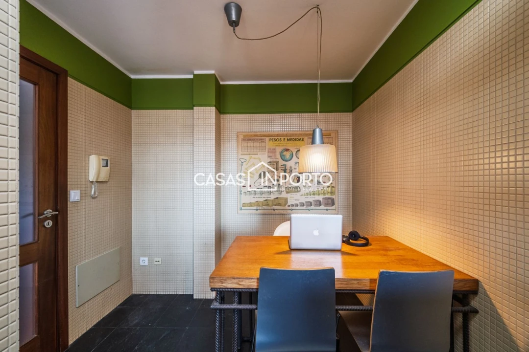 Apartamento T3 para Venda em Cedofeita, Santo Ildefonso, Sé, Miragaia, São Nicolau e Vitória Foto 15